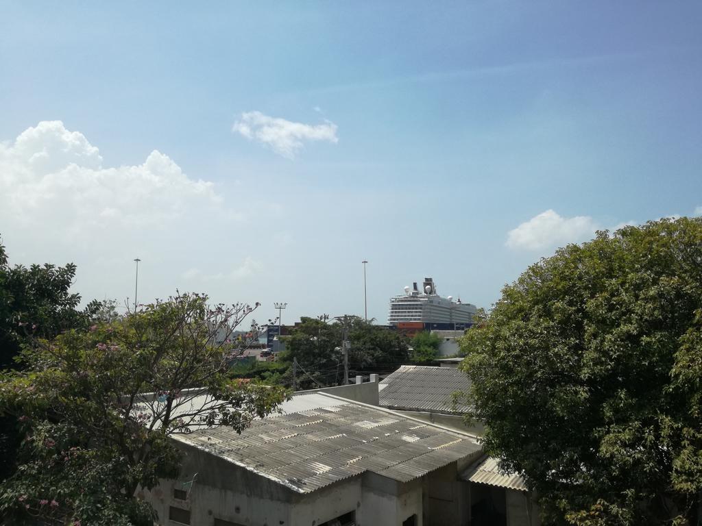 Hotel Isla Manga Home Cartagena Bagian luar foto