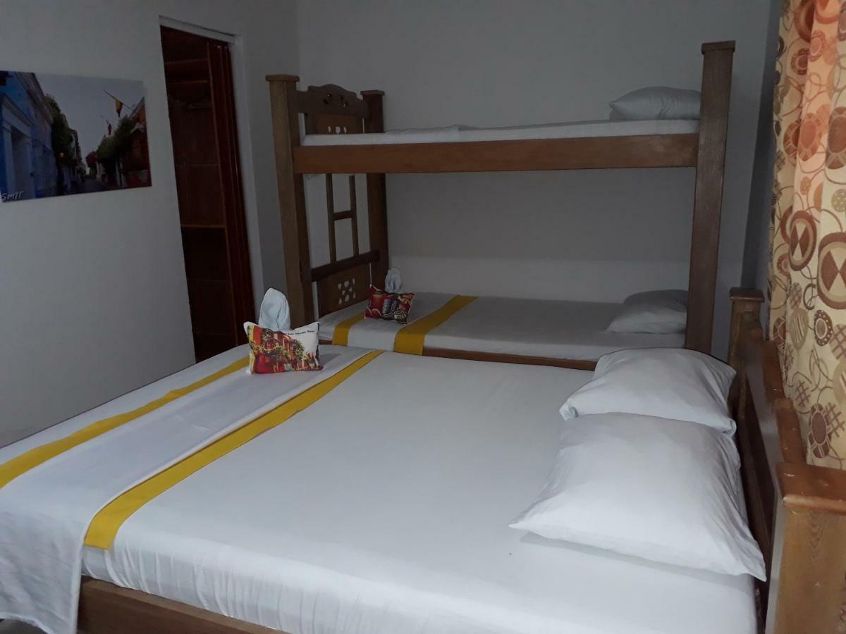 Hotel Isla Manga Home Cartagena Bagian luar foto