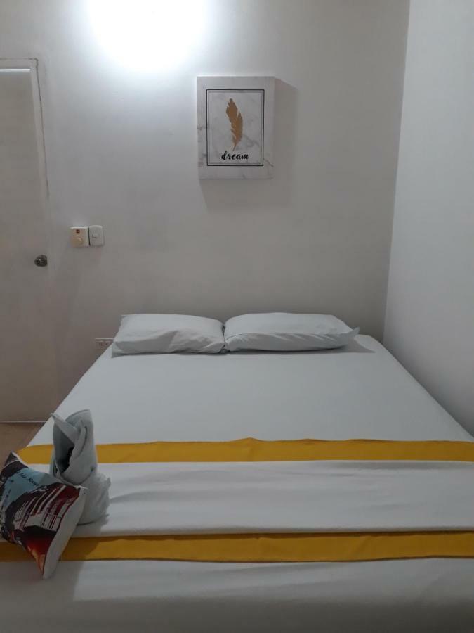 Hotel Isla Manga Home Cartagena Bagian luar foto
